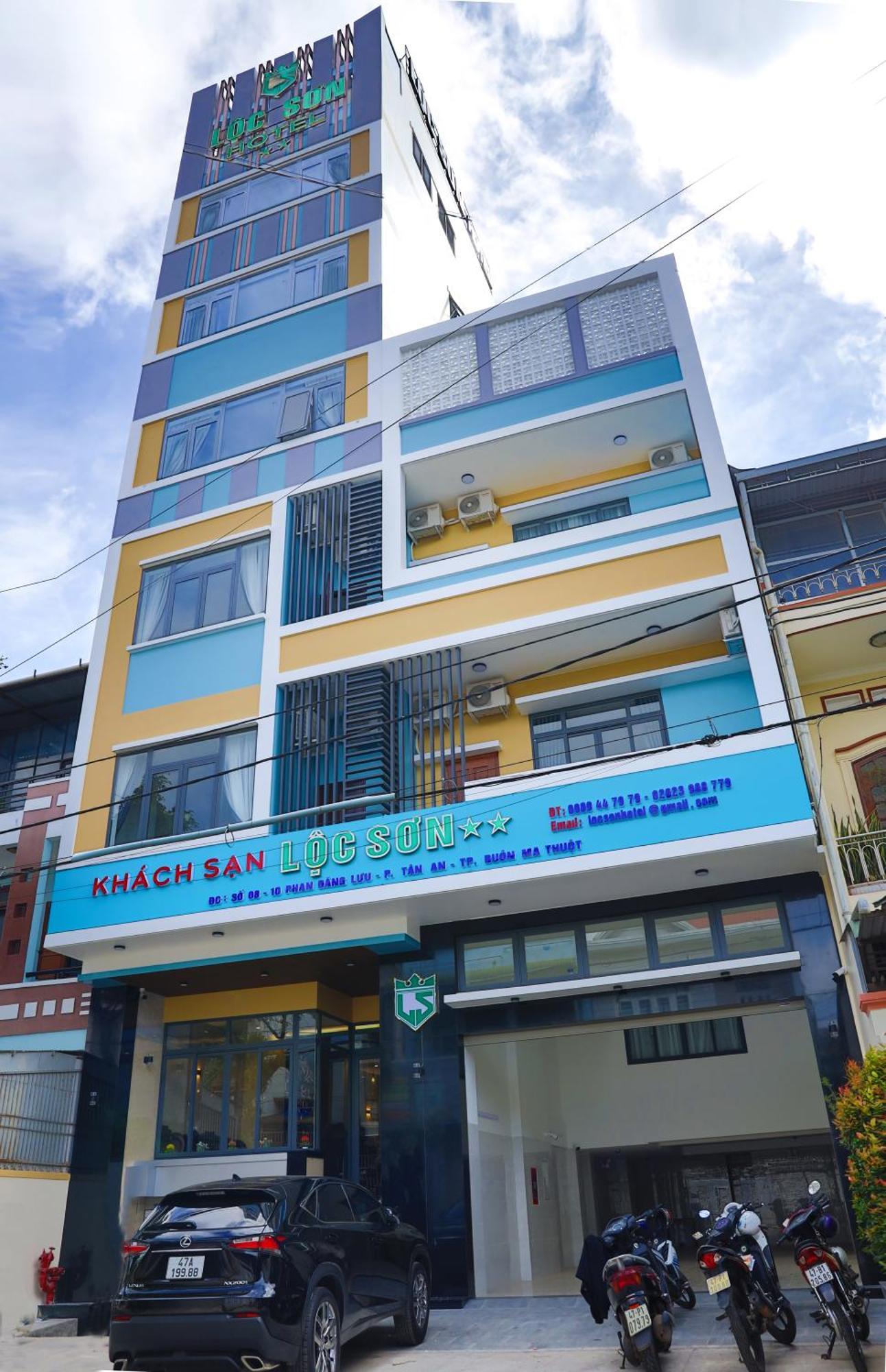 Loc Son Hotel Buon Ma Thuot Buitenkant foto